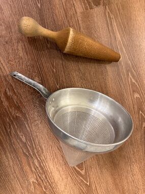 Stainless Steel Conical Strainer - Silver